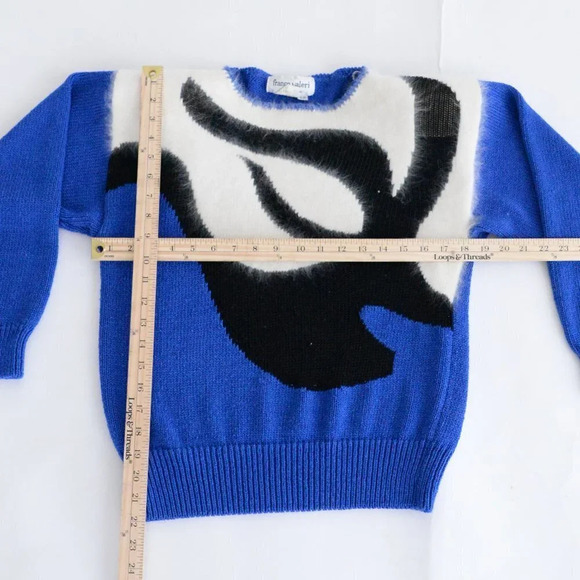 Vintage Franco  Valeru Blue Cream Black Knit Crew Neck Sweater Size Small - Picture 4 of 11